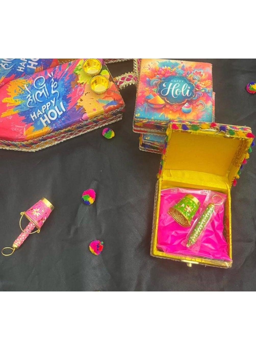 Holi Gift Box Set with Pichkari and Accessories, Pink and Multicolour